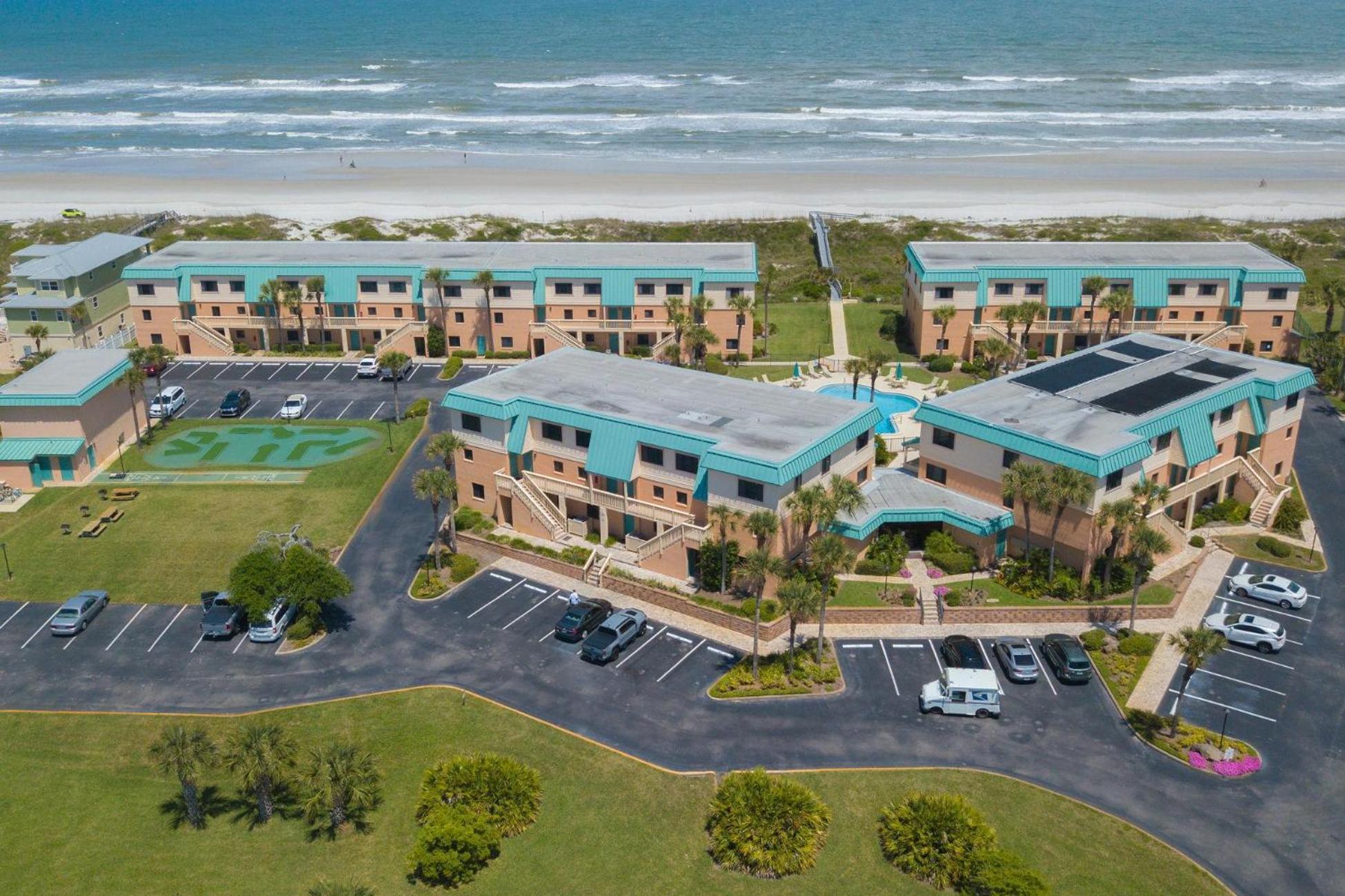 Sea -214 2Br Ocean View Pool Free Tix Crescent Beach Exterior photo